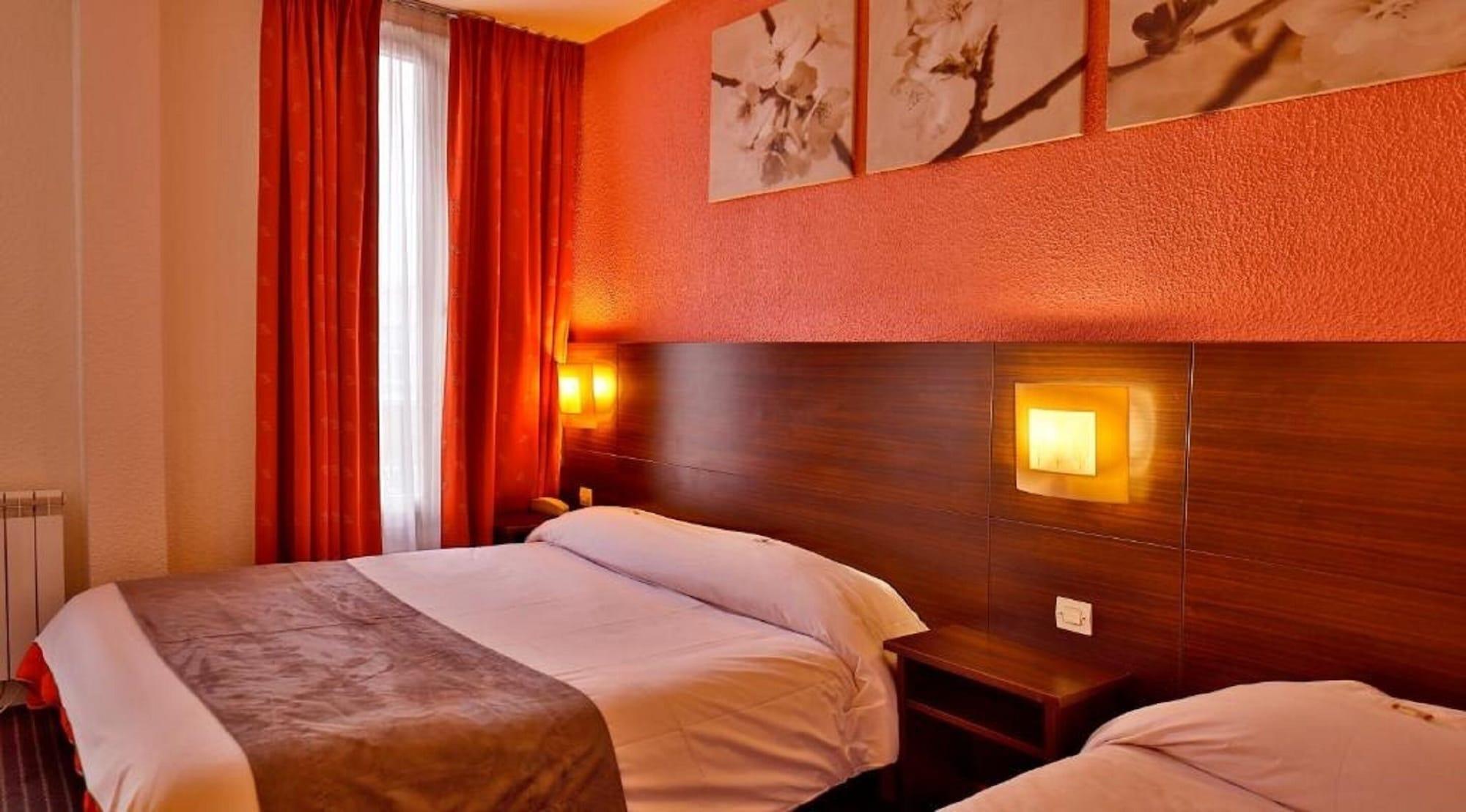 Hotel Arc Paris Porte D'Orleans Montrouge Exterior photo
