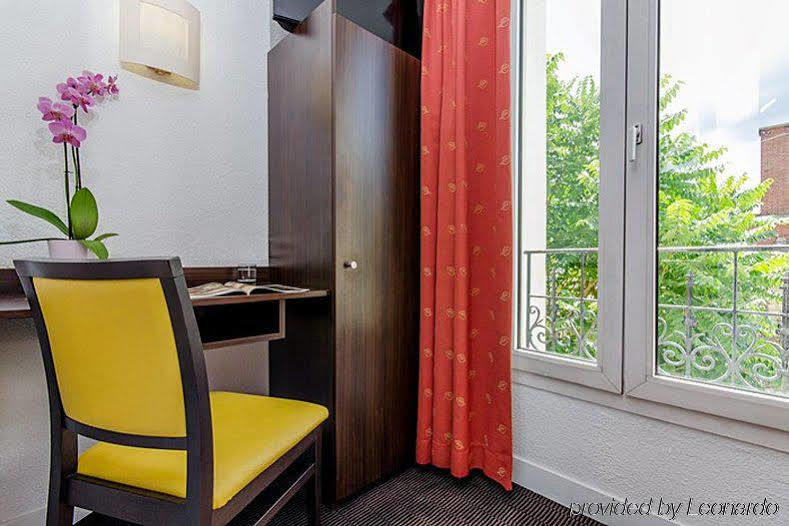 Hotel Arc Paris Porte D'Orleans Montrouge Exterior photo